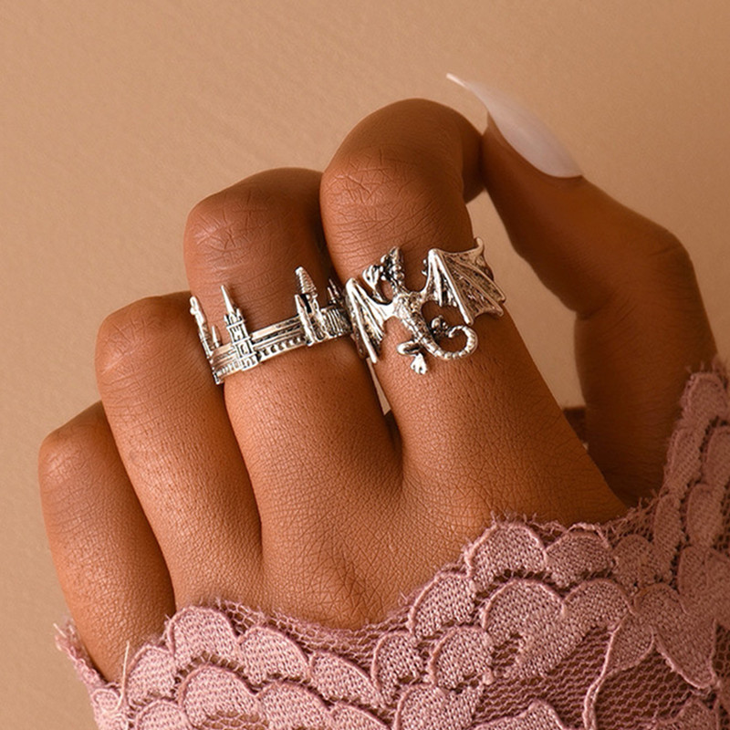 Vintage Fashion Build - Creative Dragon City Finger Rings for