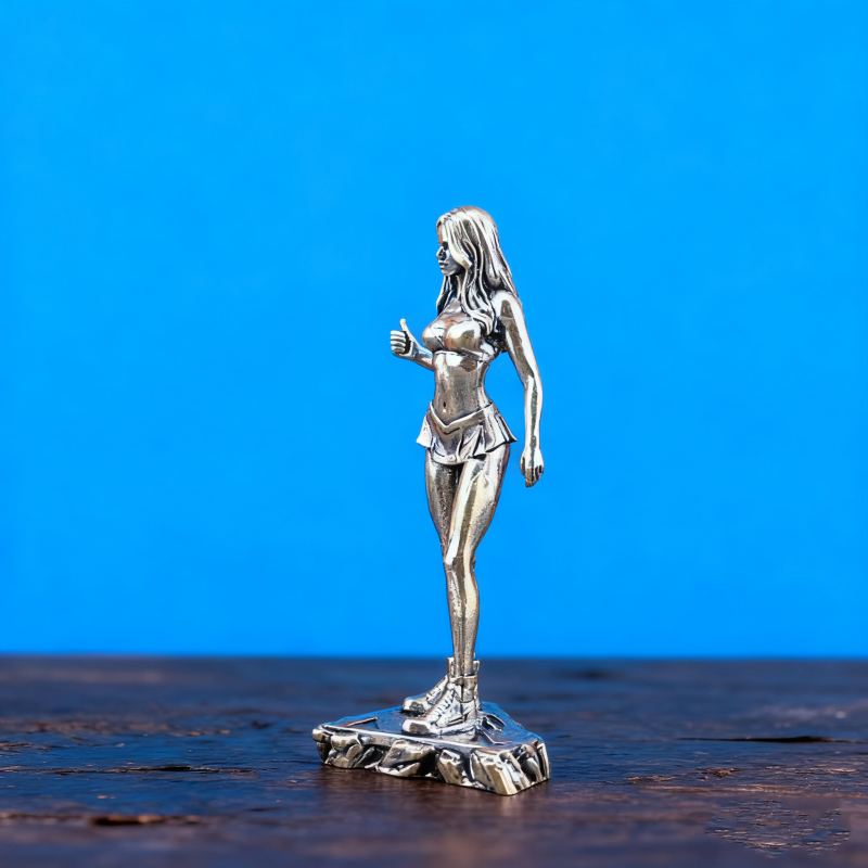 Solid Brass Fashion Model Stat - Vintage Fashion Model recension och pris