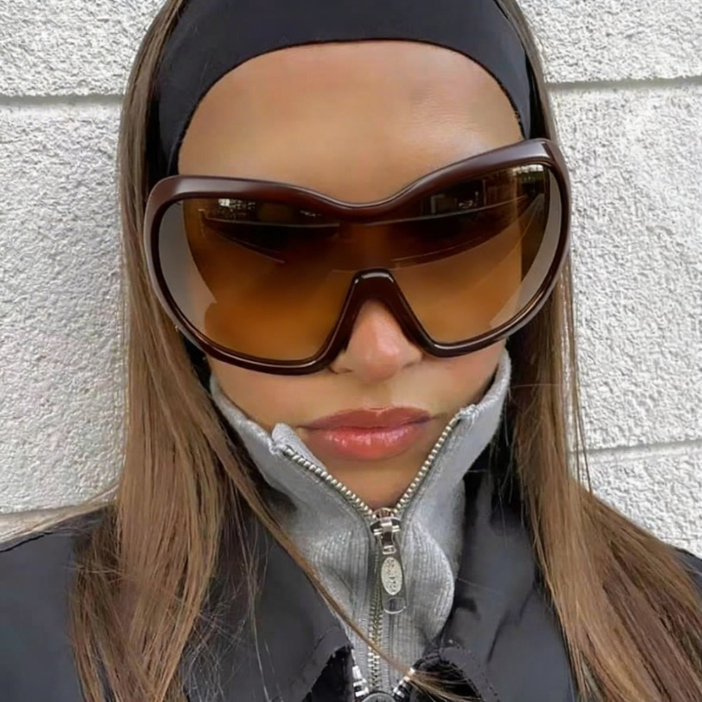 One Piece Oversized Y2K Sungla - Vintage Fashion Pieces recension och pris