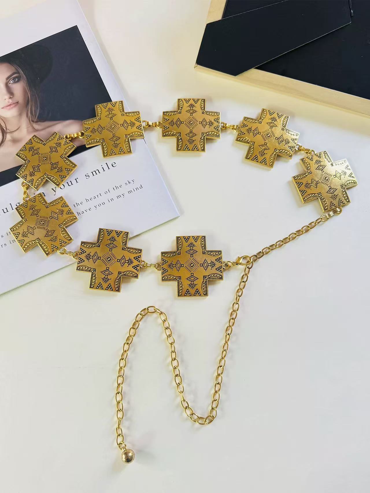 Vintage Women Body Jewelry  Wa - Vintage Fashion Words recension och pris