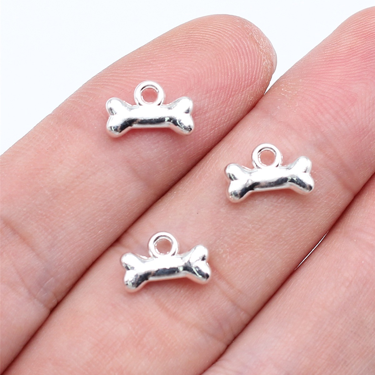 20pcs 10x7mm 5 Colors Dog Bone - Vintage Fashion Words recension och pris