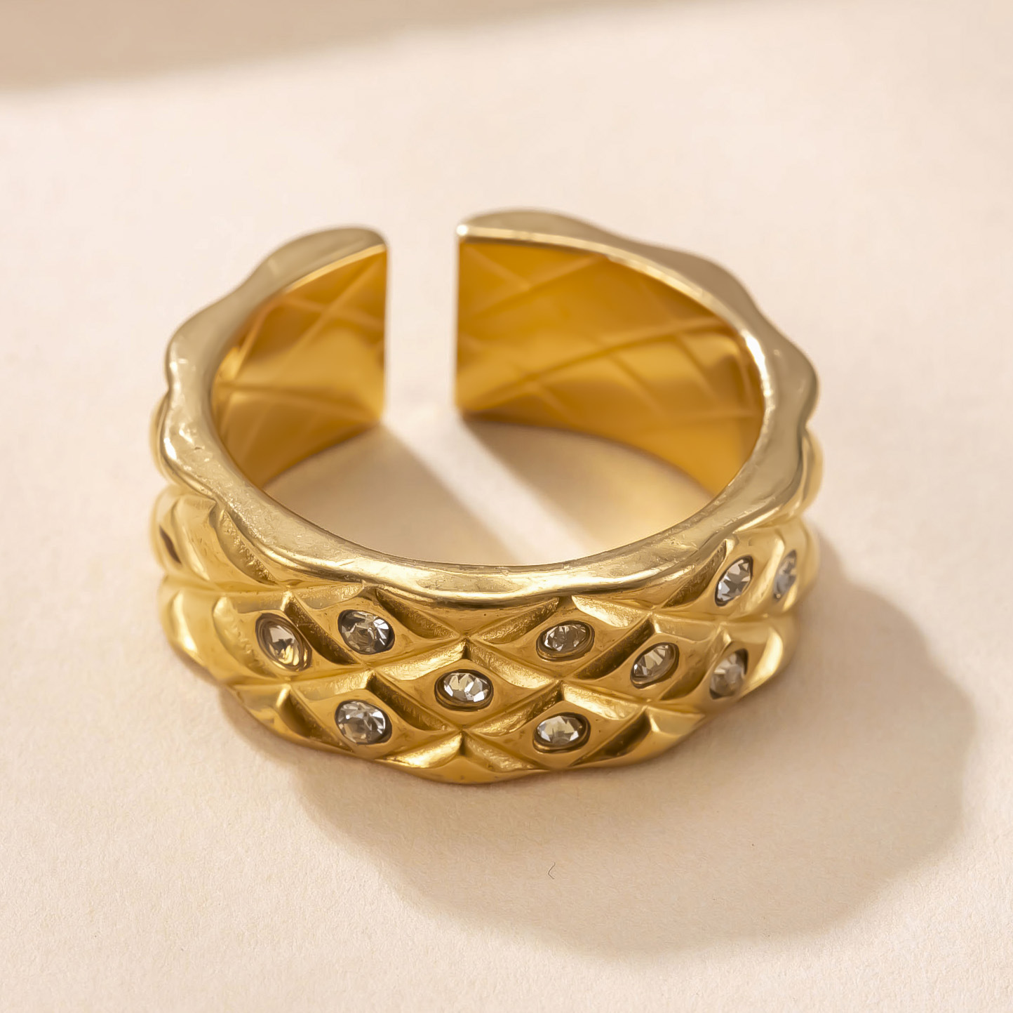 Golden Color Sparkling Cubic Z - Vintage Fashion Rings For Women recension och pris