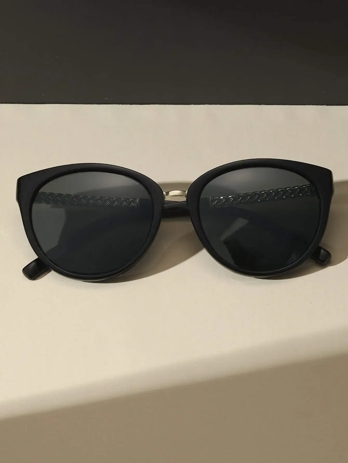 1 Pair Women's Cat Eye Tinted  - Vintage Fashion Definition recension och pris